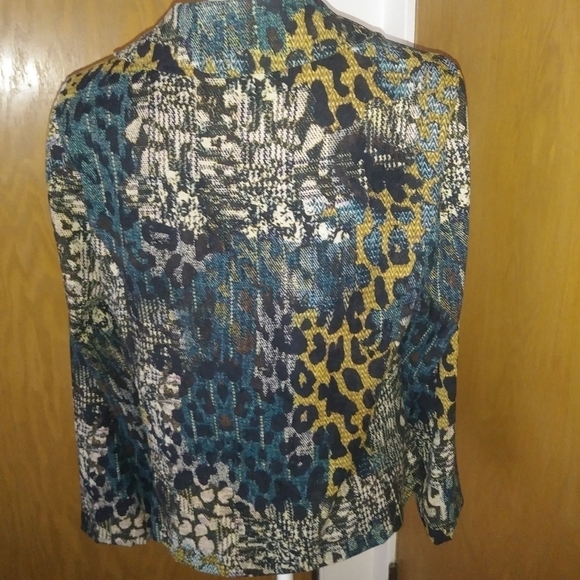 Kim Rogers Petite Multi-Color Animal Print Jacket - Picture 7 of 11